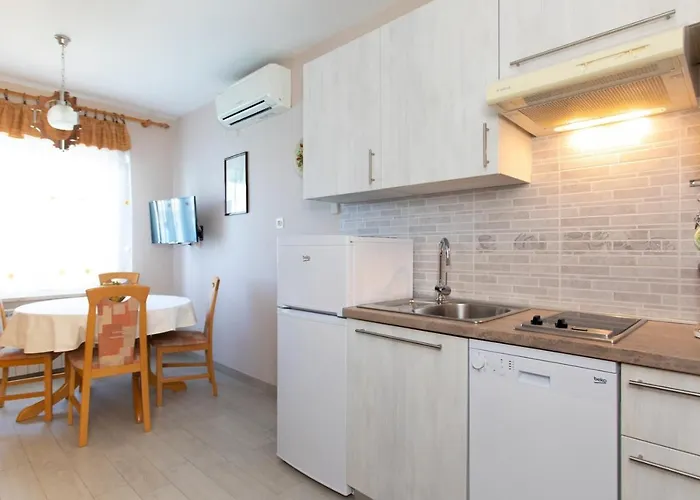 Affittacamere Dinka Vantacici 3*