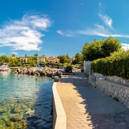 Dinka Vantacici Πανσιόν