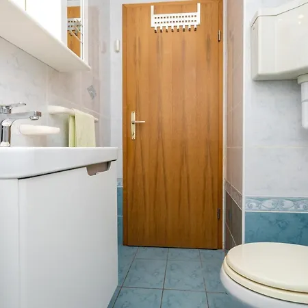 Guest house Dinka Vantacici